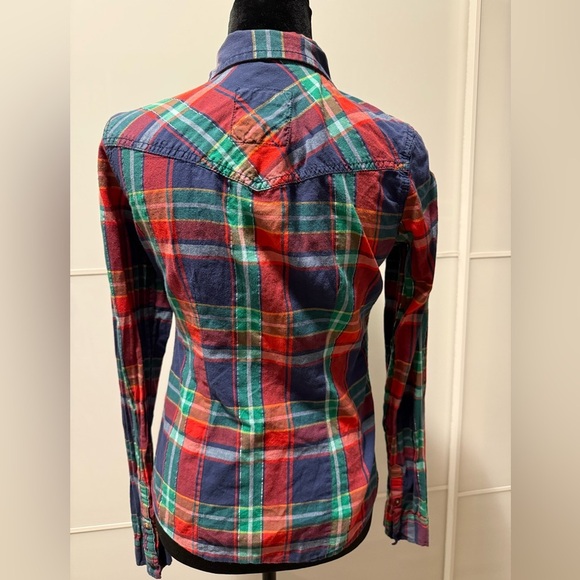 Hollister Plaid Button-Up Shirt - Picture 4 of 5